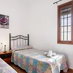 Casa Ale * كاديز